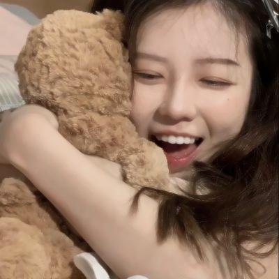 珀利克珊妮封面