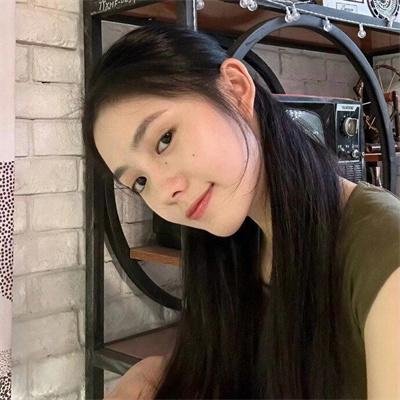 红伶奇缘封面