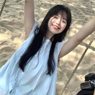 东云色的周末封面